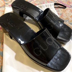 Gucci sandals